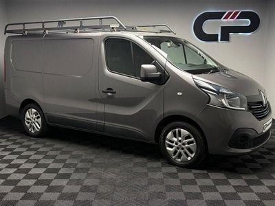 Used Renault Trafic 2015 Grey MPV