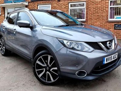 Used Nissan Qashqai Tekna 110 HP (80 kW) 2015 Grey SUV
