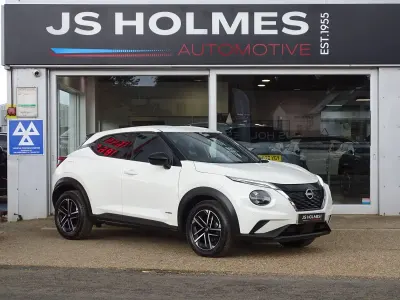 Used Nissan Juke N-Connecta 143 HP (105 kW) 2024 White SUV