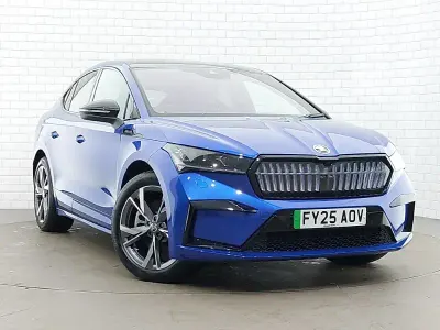 Used Skoda Enyaq iV SportlinePlus 210 kW (286 HP) 2025 Blue SUV