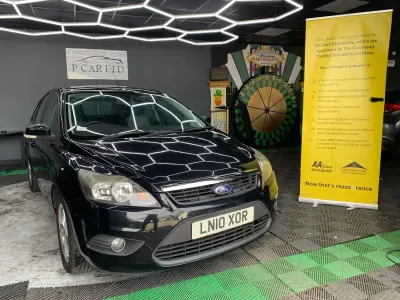 Used Ford Focus Zetec 99 HP (72 kW) 2010 Black Hatchback
