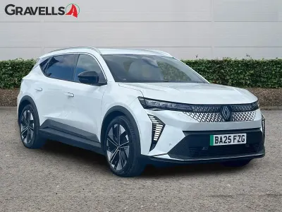 Used Renault Scenic E-Tech Techno 159 kW (217 HP) 2025 White  SUV