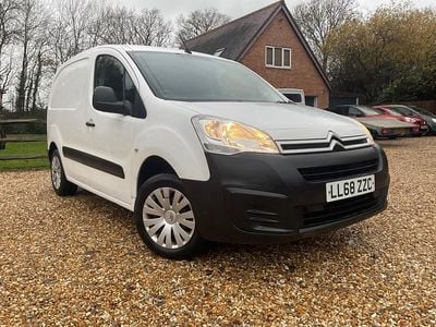 White Used 2019 Citroën Berlingo MPV | £5,995 (Good price)