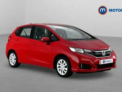Used Honda Jazz SE 102 HP (75 kW) 2019 Red Hatchback