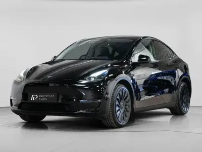 Begagnad Tesla Model Y RWD 11 kW (15 HK) 2024 SUV