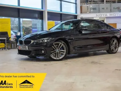 Usado BMW 440 M Sport 326 CV (239 kW) 2018 Negro Coupe