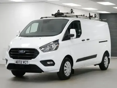 Used Ford Transit Custom Trend 105 HP (77 kW) 2023 White Van