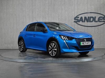 Peugeot e-208