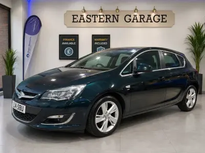 Used Vauxhall Astra SRi 110 HP (80 kW) 2014 Green Hatchback