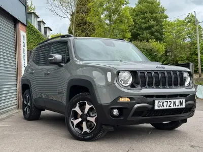 Usado Jeep Renegade Trailhawk 2022 Gris SUV