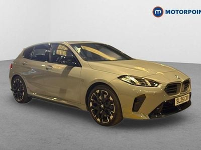 Begagnad BMW M135 300 HK (220 kW) 2025 Grå Halvkombi