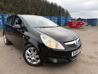 Second-hand Vauxhall Corsa 2010 Negru Hatchback