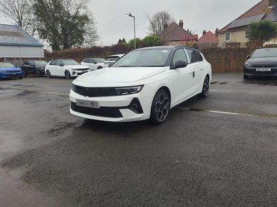 New Vauxhall Astra Ultimate 2026 Arctic white Estate