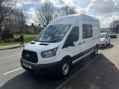 Second-hand Ford Transit 130 CP (95 kW) 2018 Alb Van
