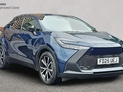 Used Toyota C-HR Design 140 HP (102 kW) 2025 Blue SUV