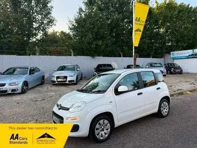 Used Fiat Panda Pop 69 HP (50 kW) 2015 White Hatchback