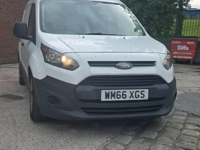 Used Ford Transit Connect 75 HP (55 kW) 2016 White MPV