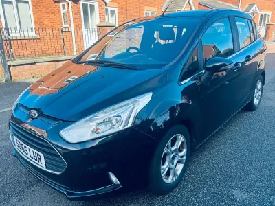 Used Ford B-MAX Zetec 2015 Black MPV