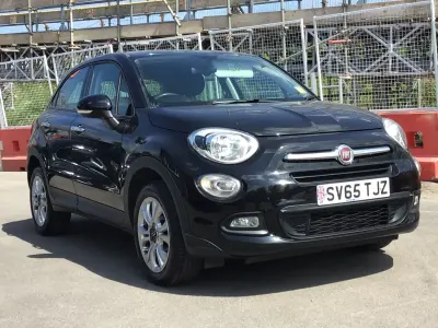 Usado Fiat 500X Pop Star 140 HP (102 kW) 2015 Preto SUV