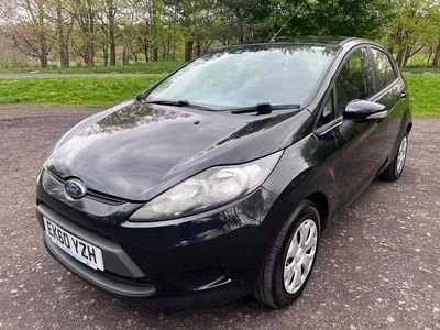Usado Ford Fiesta 95 HP (69 kW) 2010 Preto Citadino