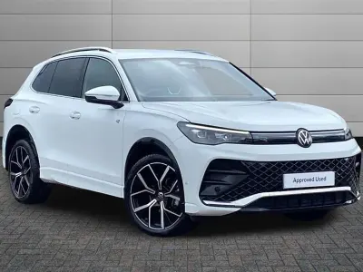 Used VW Tiguan R-line 150 HP (110 kW) 2025 Pure white SUV