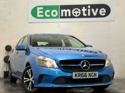 Used Mercedes A180 SE 122 HP (89 kW) 2016 Blue Hatchback