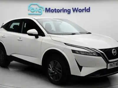 Używany Nissan Qashqai Acenta Premium 140 KM (102 kW) 2023 SUV