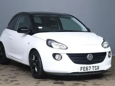 Usado Vauxhall Adam 2017 Blanco Utilitario