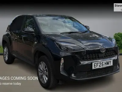 Used Toyota Yaris Cross 114 HP (83 kW) 2025 SUV