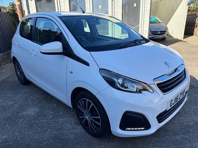 Used Peugeot 108 Active 68 HP (50 kW) 2016 White Hatchback