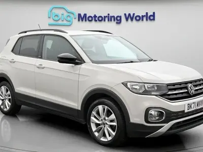 Used VW T-Cross Active 110 HP (80 kW) 2021 Grey SUV
