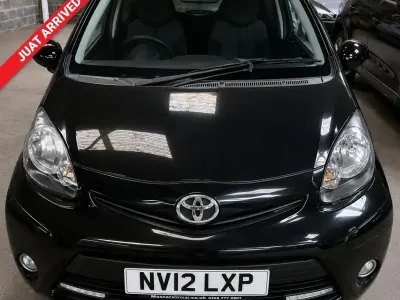 Used Toyota Aygo 67 HP (49 kW) 2012 Black Hatchback