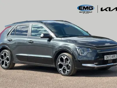 Używany Kia Niro 139 KM (102 kW) 2024 Szary SUV