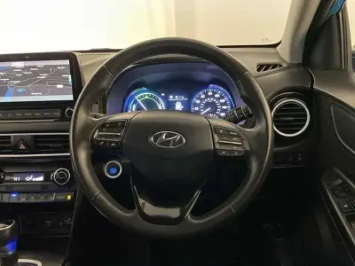 Gebraucht Hyundai Kona Premium 141 PS (103 kW) 2020 Blau SUV