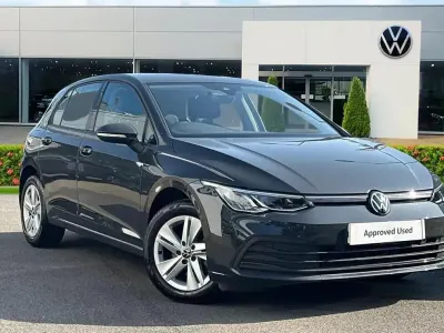 Used VW Golf VIII Life 130 HP (95 kW) 2024 Grey Hatchback
