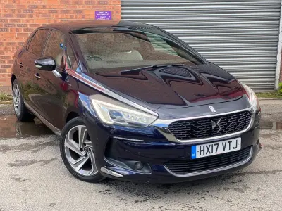 Used DS Automobiles DS5 Prestige 200 HP (147 kW) 2017 Blue Hatchback