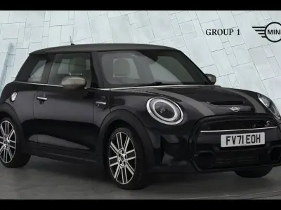 Used Mini Cooper S Exclusive 192 HP (141 kW) 2021 Black Hatchback