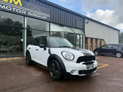 Used Mini Cooper S 2014 White Hatchback