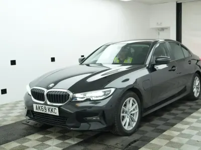 Used BMW 330e 2019 Black Sedan