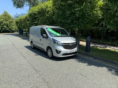 Used Vauxhall Vivaro Sportive 125 HP (91 kW) 2019 Silver MPV