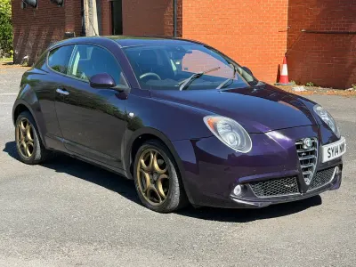 Used Alfa Romeo MiTo Sprint 85 HP (62 kW) 2014 Mauve/purple Hatchback