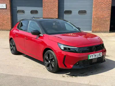 Used Vauxhall Corsa-e 100 kW (136 HP) 2024 Red Hatchback
