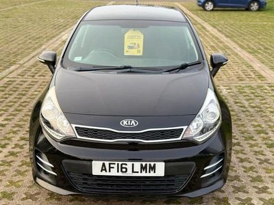 Used Kia Rio 109 HP (80 kW) 2016 Black Hatchback