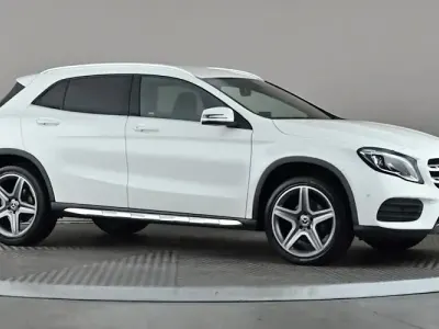 Used Mercedes GLA180 AMG line 122 HP (89 kW) 2019 White SUV