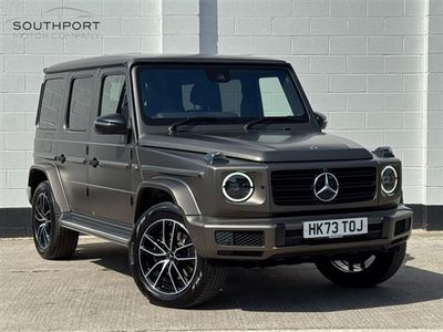 Mercedes G400