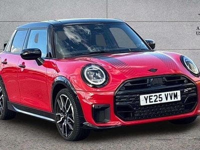 Used Mini Cooper Hatch 113 kW (154 HP) 2025 Red Hatchback
