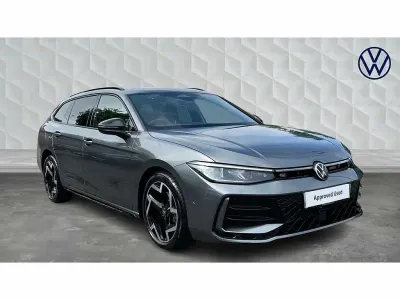 Used VW Passat R-line 150 HP (110 kW) 2026 Diabase grey metallic Estate