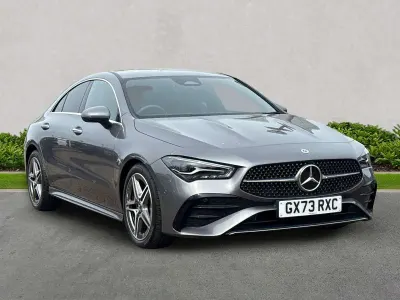 Begagnad Mercedes CLA180 Executive 2024 Grå Sedan