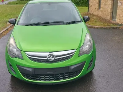 Used Vauxhall Corsa 2014 Green Hatchback