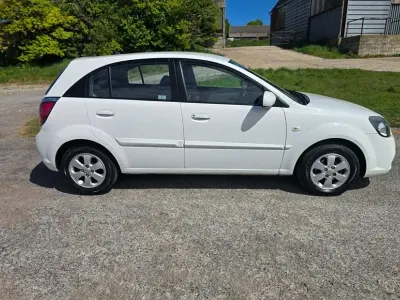 Begagnad Kia Rio 2011